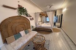 Ganga and Forest View Bohemian room, Rishikesh