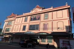 Hotel O Puri Homestay, Kendari