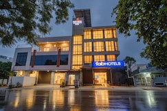 FabExpress Saket Inn, Bhopal