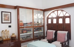 Library lounge, courtyard and dining hall