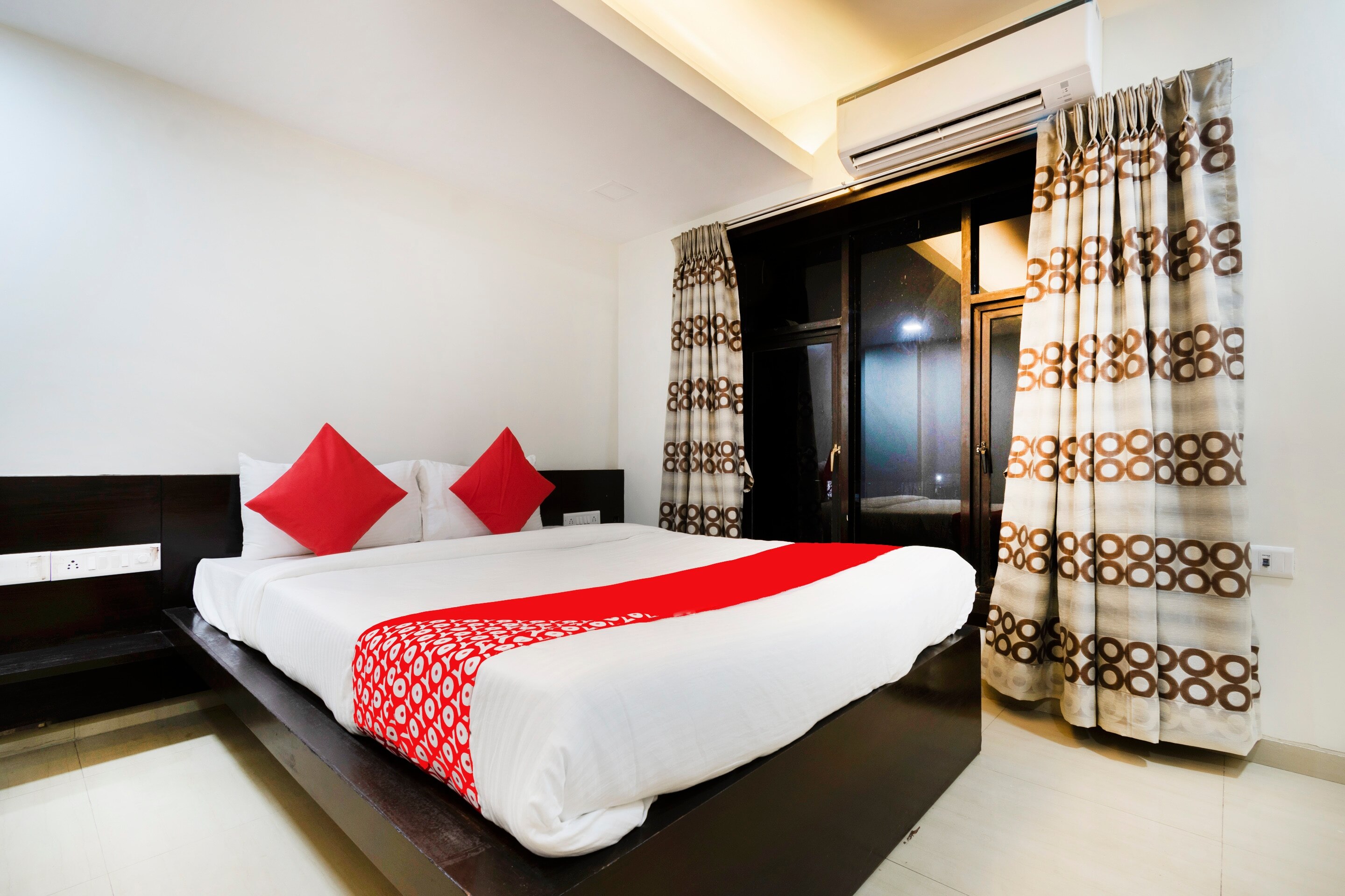 Hotel O Shivprabha - Tap to explore photos