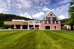 Cihelny Golf & Wellness Resort, Sokolov