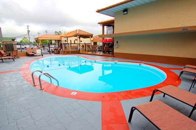 Best Western Center Pointe Inn - Tap to explore photos