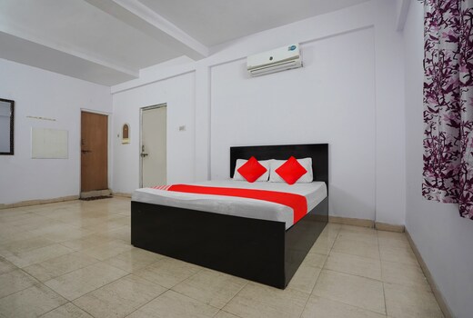 Hotel O METRO POINT