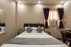 Mannat Green Hotel near Naraina Metro Station, Delhi