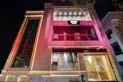 Palette by CheckIn Swaroop Nagar Formerly Shanti Kutir, Kanpur