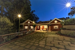 The Red House Villa | Rooms & Caretaker, Ooty