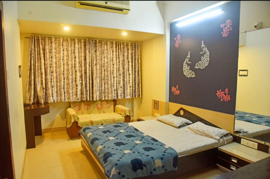 Hotel Darshan 3