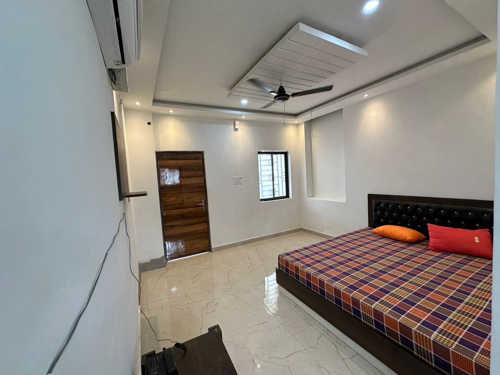 MAA PITAMBARA GUEST HOUSE - Tap to explore photos
