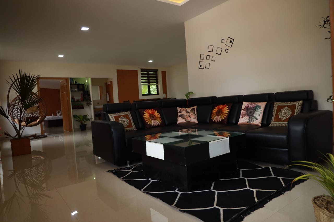 Way2Nad Homestay | Rooms & Caretaker - Tap to explore photos
