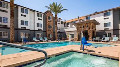 Best Western Plus Yuma Foothills Inn & Suites - Tap to explore photos