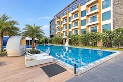 Skyline Resort & Convention Center, Indore