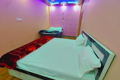 Ayodhya Paradise 5 min Walking from Ramjanambhoomi, Khalilabad