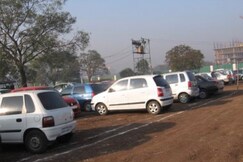 Stay Berry Stays Premium 1Rk Near Medanta, Gurgaon
