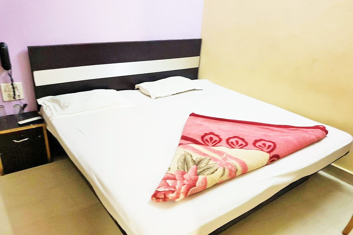 Hotel Sunstar Ambala  - Tap to explore photos
