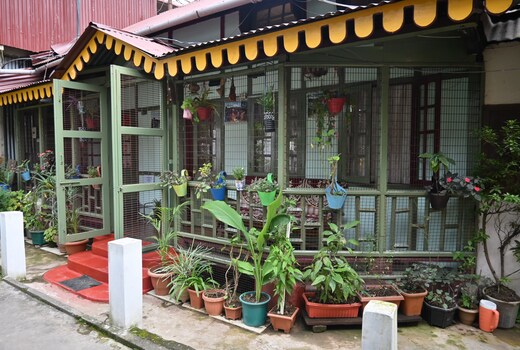 Quinton Enclave Annexe (Cottage) | Rooms & Caretaker