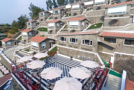 360 South, Lonavala