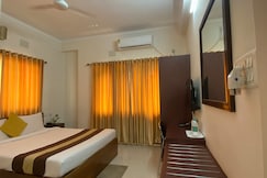 Krishna Kunja | Rooms & Caretaker, Kolkata