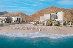 Address Beach Resort Fujairah, صحار
