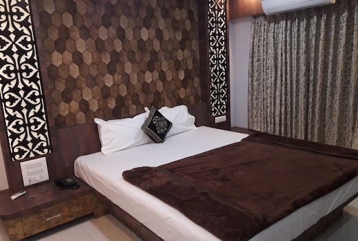 Hotel Sandeep