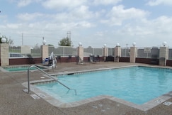 Hampton Inn & Suites by Hilton Gainesville, Cooke