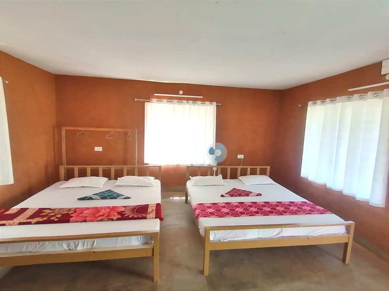 MANKUDIL HOMESTAY - Tap to explore photos
