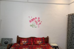 Hotel Bajrang Palace, 50km away from Raisen, Bari