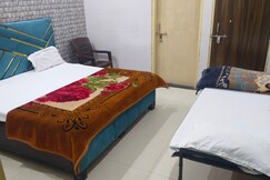 Krapalu Hari Dham, Vrindavan