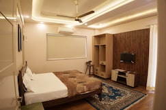 Hotel Parth Paradise, Lucknow