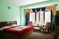 Hotel Neelkanth, Manali