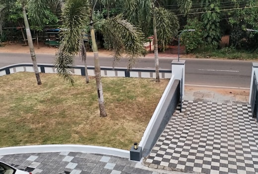 Daily Rent Homes with all Facilities
