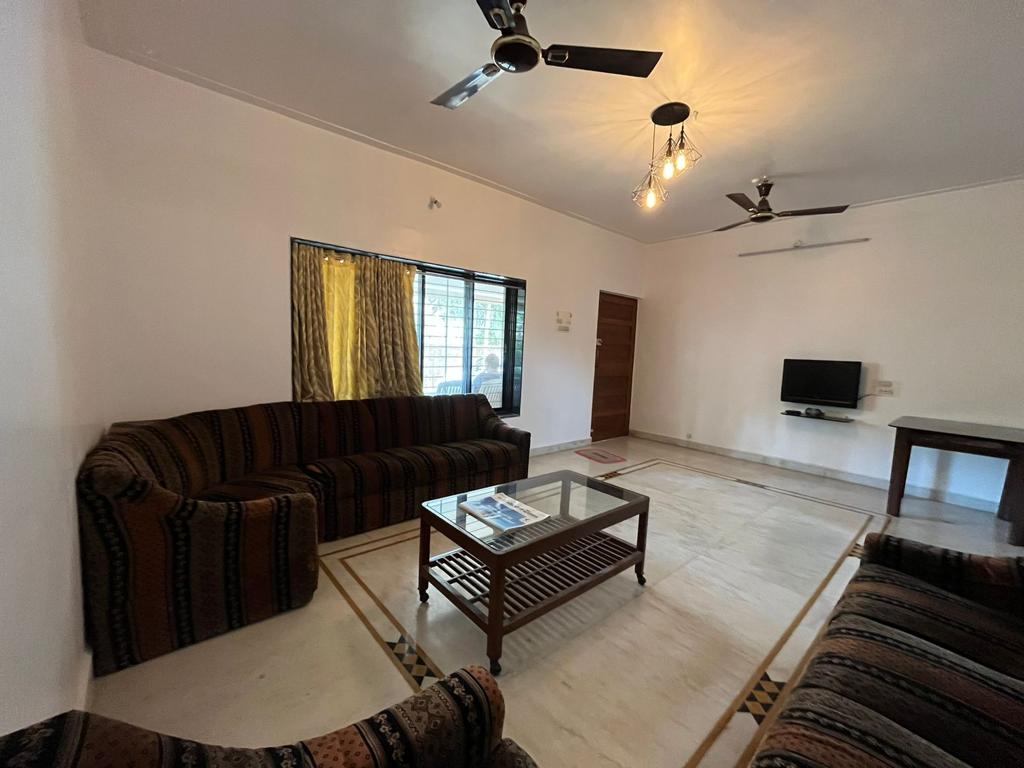 Vitthal Prasad Bungalow - Tap to explore photos