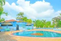 Strawberry Resort, Nagpur