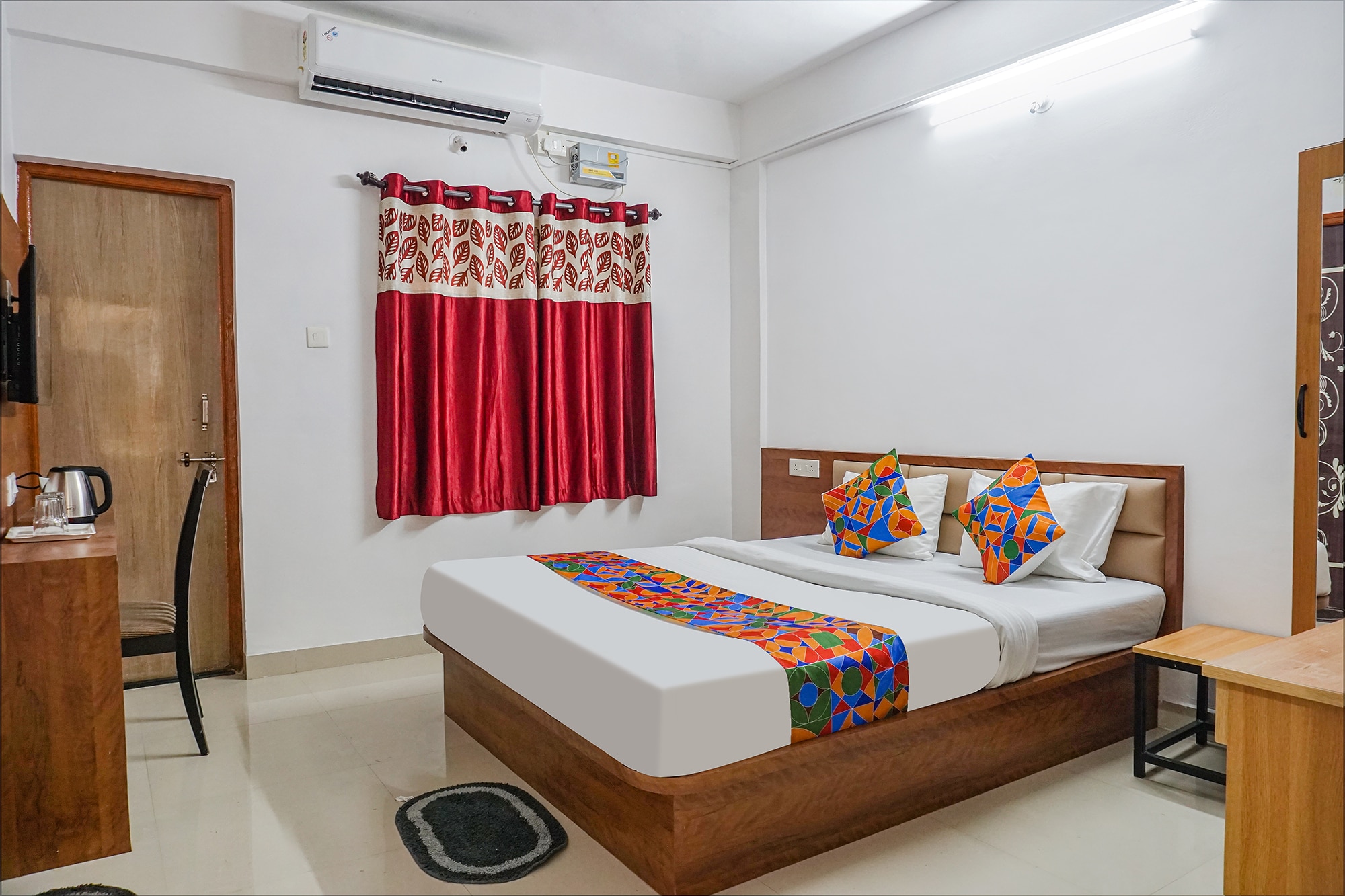 FabHotel Lake View - Chinmaya Vitthal Mandir - Tap to explore photos