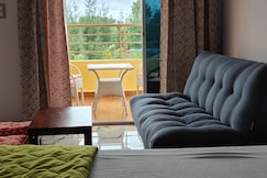 Encanto Farmstay Resort, Hunsur