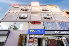 FabHotel Vedansh, Indore