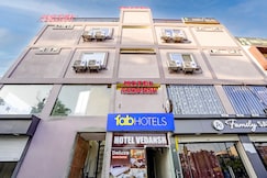 FabHotel Vedansh, Indore