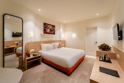 Hotel Benchmark Premier, Indore