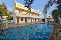 Yathra Farm House with Swimming Pool, Auroville