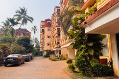 Luxury Big 1 Bedroom Apartment 5 mins to Baga Anjuna Pool Balcony, Goa