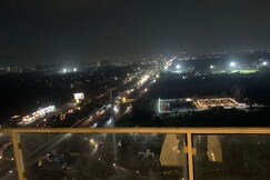 Luxury Jacuzzi Room | Gaur City Center | Noida, Greater Noida