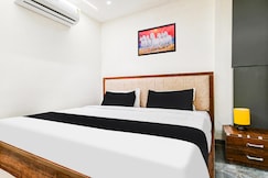 HOTEL O HRK INN, Indore