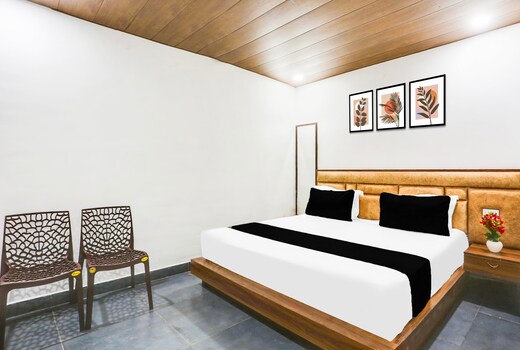 Hotel O The signature stay