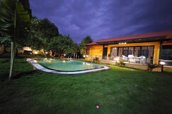 RAJASHREE MULTIPURPOSE RESORT BAMBOO HOUSE, Solapur