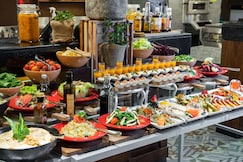 Radisson Hotel & Apartments Dammam Industry City, Dahran