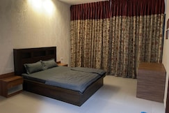Royal Nest - Studio suites, Pune