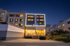 FabHotel Samudra Executive - Nr Solapur Highway, Pune