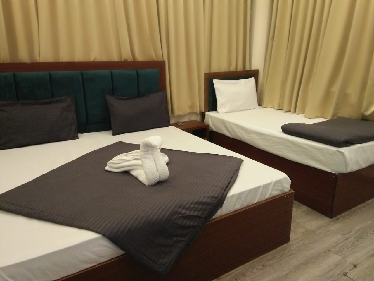 Hotel Sanskriti By T And M Hotels - Tap to explore photos