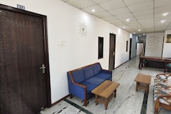 Rajdhani guest house, Faridabad