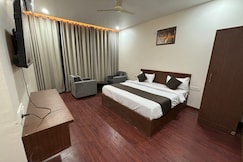 Hotel Solera, Jaipur